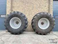 Räder, Reifen, Felgen & Distanzringe Trelleborg 800/65R32 TM 2000