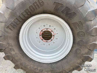 Räder, Reifen, Felgen & Distanzringe Trelleborg 800/65R32 TM 2000