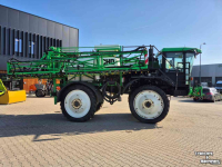 Selbstfahrende Feldspritze CHD Z 3033