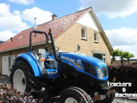 Schlepper / Traktor New Holland T4.75