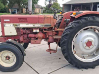 Schlepper / Traktor International 633