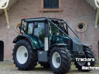 Forsttraktoren Valtra N-SERIE FORST SCHUTZ / FOREST PROTECTION