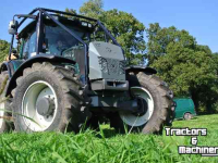 Forsttraktoren Valtra N-SERIE FORST SCHUTZ / FOREST PROTECTION