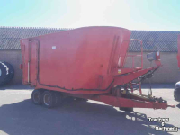 Futtermischwagen Vertikal Peecon Voermengwagen