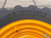 Teleskopradlader Michelin 460/70R24 Band + velg JCB