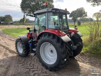 Schlepper / Traktor Massey Ferguson 5S.145 Dyna-VT Efficiënt tractoren.