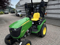 Obsttraktor John Deere 2026R
