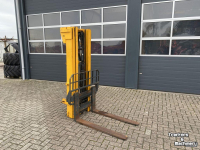 Gabelstapler  Hefmast met palletlepels