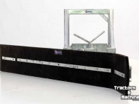 Sonstiges Förderanlagen und Material-Handling-Ausrüstungen Qmac Modulo rubber yard scraper 2.70 mtr hook up Zetelmeyer 40