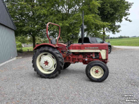 Schlepper / Traktor International 423