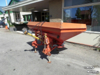 Düngerstreuer Lely CENTERLINER