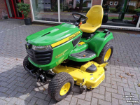 Aufsitzrasenmäher John Deere X750