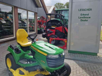 Aufsitzrasenmäher John Deere X750