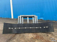 Futterschieber  Voer/Modderschuif 1,50 NIEUW RUBBER