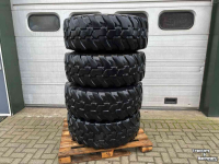 Räder, Reifen, Felgen & Distanzringe Dunlop 405/70x20   4057020   Dunlop SP T9