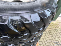 Räder, Reifen, Felgen & Distanzringe Dunlop 405/70x20   4057020   Dunlop SP T9