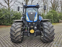 Schlepper / Traktor New Holland T 7.225