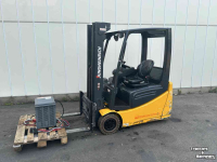 Gabelstapler Jungheinrich EFG216K heftruck elektrisch 1500 kg