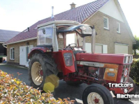 Schlepper / Traktor International met stuurbekrachtiging en kruip