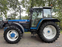 Schlepper / Traktor Ford 8240 SLE Powerstar