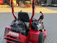 Aufsitzrasenmäher Ferris ISX2200 / 61" Zero Turn zitmaaier met wegverlichting