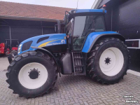 Schlepper / Traktor New Holland TVT 155