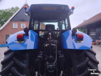 Schlepper / Traktor New Holland TVT 155