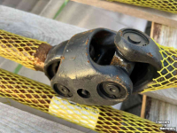 Feldhäcksler New Holland Aandrijfas FR  Parts nr:87478970