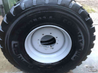 Räder, Reifen, Felgen & Distanzringe Nokian 650/65R30.5 en 560/60R22.5 gazonbanden