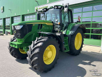 Schlepper / Traktor John Deere 6M 155