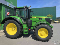 Schlepper / Traktor John Deere 6M 155