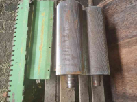 Gebrauchte Teile für Feldhäcksler John Deere Korrelkneuzer rollen / Kneuzerrollen