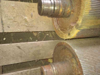 Gebrauchte Teile für Feldhäcksler John Deere Korrelkneuzer rollen / Kneuzerrollen