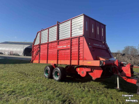 Lade- und Dosierwagen Taarup 470