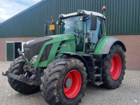 Schlepper / Traktor Fendt 822 scr profiplus