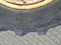 Räder, Reifen, Felgen & Distanzringe Kleber 2stuks 320/85R24, dubbellucht voor smalspoor tractoren