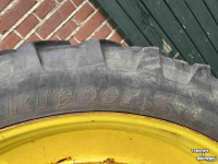 Räder, Reifen, Felgen & Distanzringe Kleber 270/95R54 11.2R54