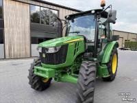 Schlepper / Traktor John Deere 5058E
