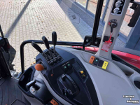 Schlepper / Traktor Massey Ferguson 5711M Dyna- 4 met kruipbak en Trimble voorbereid