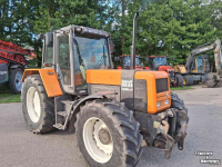 Schlepper / Traktor Renault 155.54 turbo