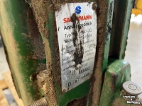 Sonstiges Traktoren und Zubehör John Deere 7R trekhaak Sauermann 390mm