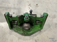 Sonstiges Traktoren und Zubehör John Deere 7R trekhaak Sauermann 390mm