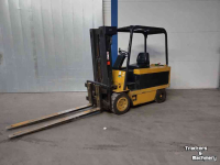 Gabelstapler Caterpillar F60DSA (3 tonner)
