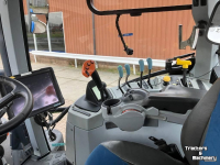 Schlepper / Traktor New Holland T 7.260 Classic