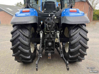 Schlepper / Traktor New Holland T6.125s + frontlader