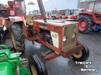 Schlepper / Traktoren International 824