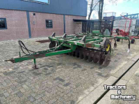 Grubber John Deere kultivator getrokken 3.50 m , cultivator