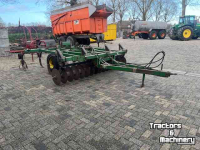 Grubber John Deere kultivator getrokken 3.50 m , cultivator