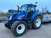 Schlepper / Traktor New Holland T5.110 ElectroCommand