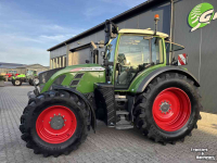 Schlepper / Traktor Fendt 718 S4 power plus
